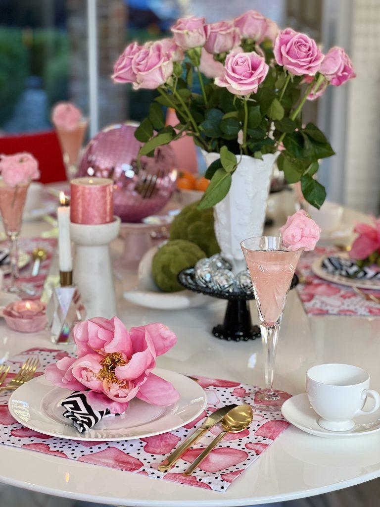 How To Host a Brunch Party — Moment & Company Tablescapes